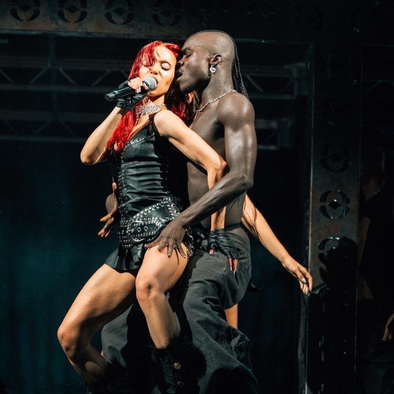 ALL POINTS EAST BETHANMILLERCO FKA TWIGS 5